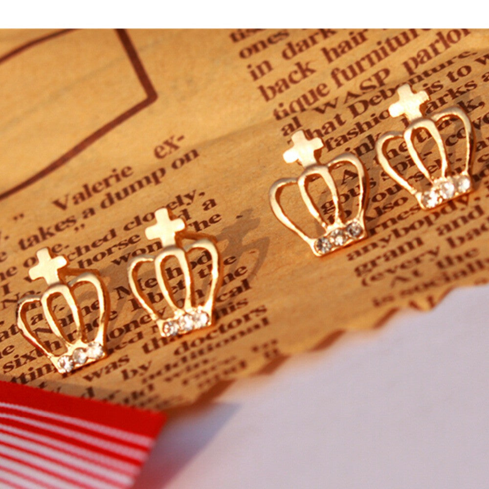 2016 Fashion Cute Created CZ Diamond Gold plated Crown Stud Earrings