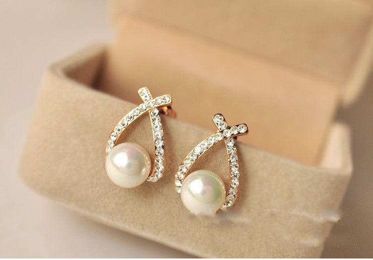 2016 Fashion Gold Crystal Stud Earrings Brincos Perle Pendientes Bou Pearl Earrings