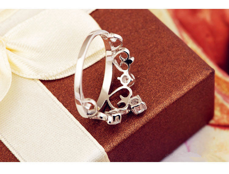 One Piece Crown Rings for Women Simulated Diamond Jewelry