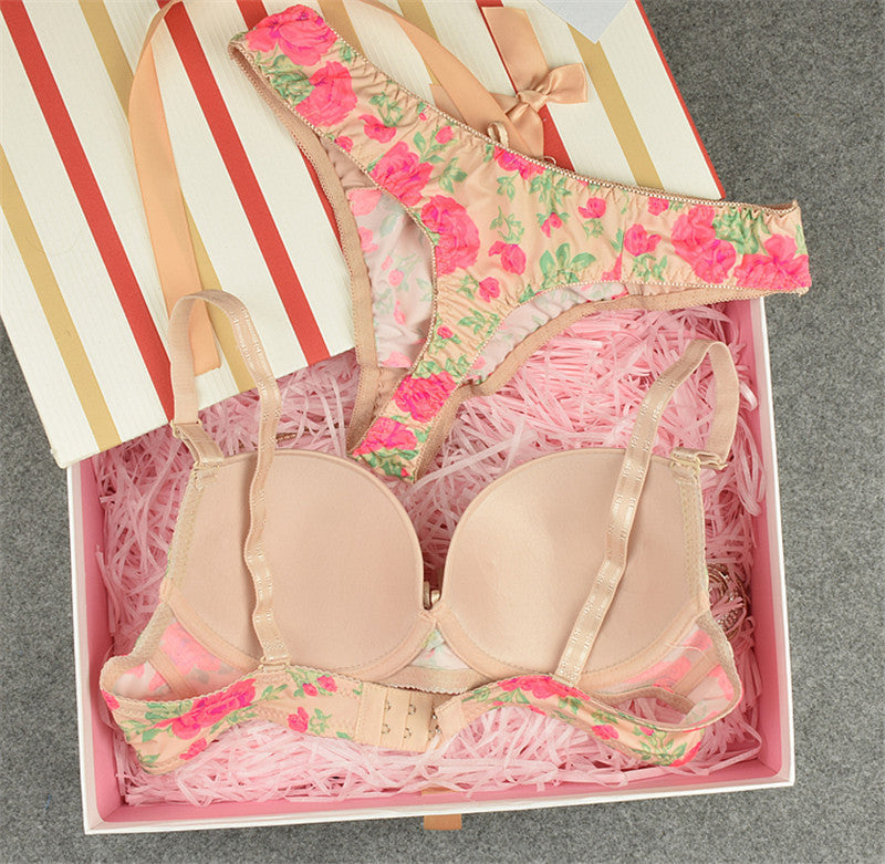 Julexy Sexy Brand 2016 Seamless printing BC French romantic lady bra brief sets