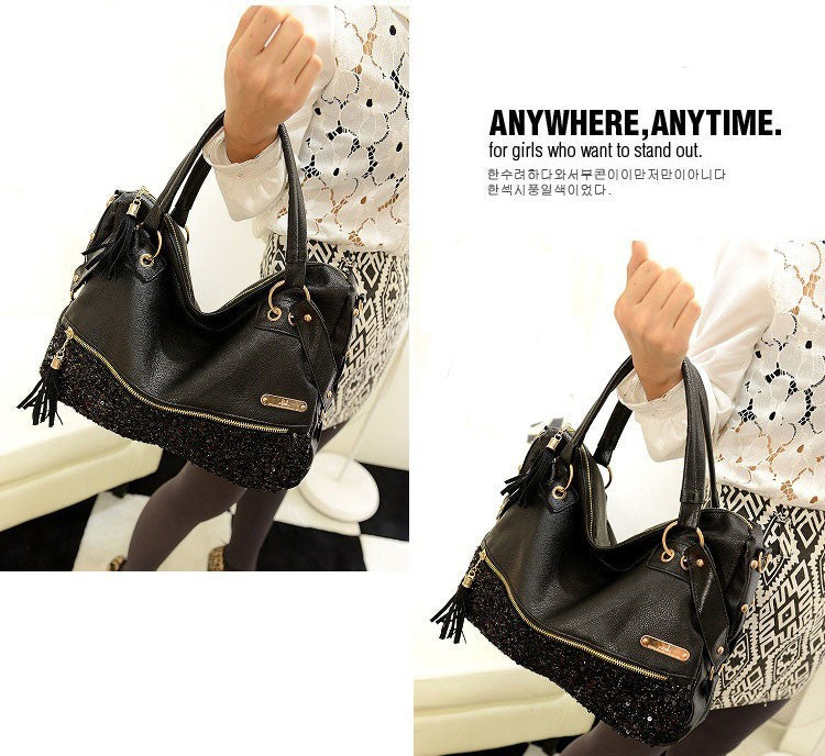 Elizabeth Messenger Bag