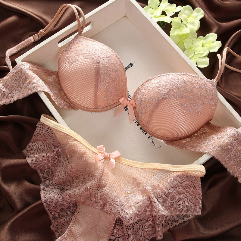 Fashion lace sexy thin deep V-neck push up  bra set