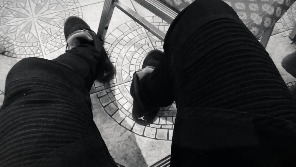 Mens Skinny jeans men 2016 Runway Distressed slim elastic jeans denim Biker jeans hiphop pants Washed black jeans for men blue