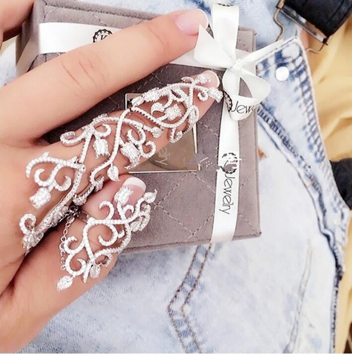 Women Romantic Leaves Double Finger Rings for Women Piercing Hollow Carved Ring